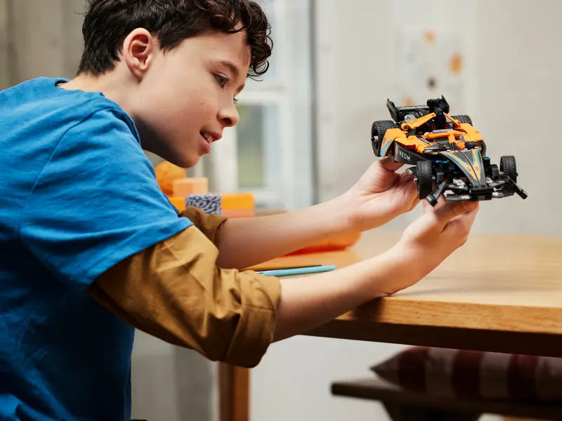 Lego Technic Neom Mclaren Formula