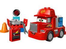 Lego Duplo Mack al circuito