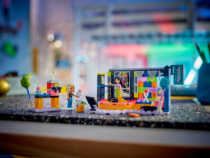 Lego Friends Karaoke Party